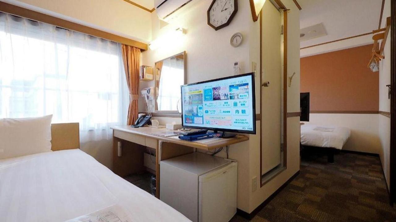 Toyoko Inn Sendai Nishi-Guchi Hirose-Dori Luaran gambar