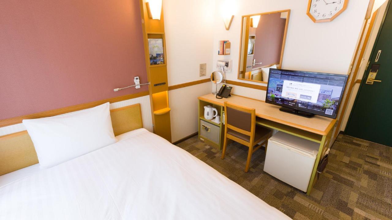 Toyoko Inn Sendai Nishi-Guchi Hirose-Dori Luaran gambar
